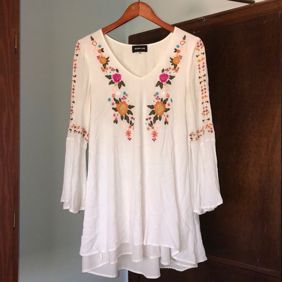 Sugarlips Dresses & Skirts - Floral Boho Dress